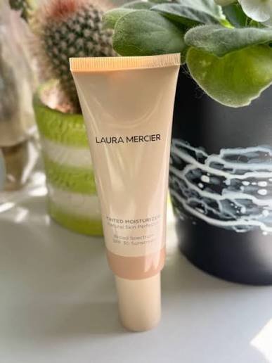 Laura Mercier Tinted Moisturizer Natural Skin Perfector SPF 30