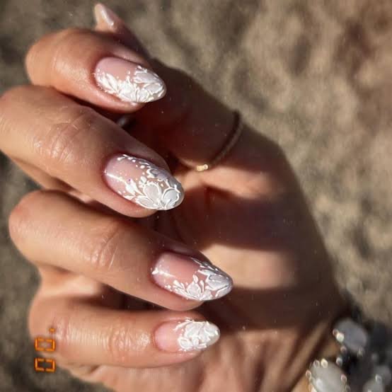 Delicate White Filigree