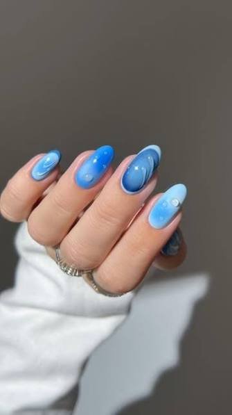 Soft Blue Aura Center